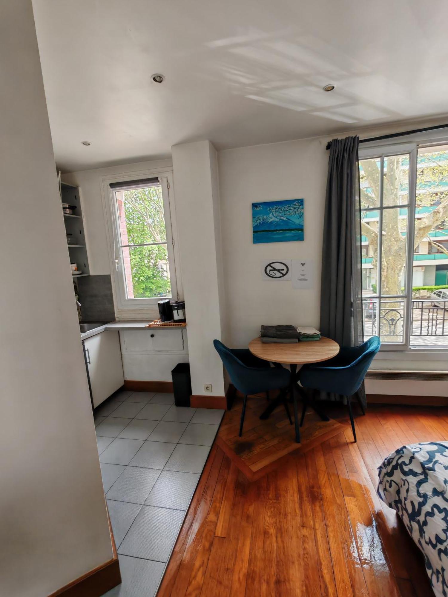 Studio Proche Paris Chaville Ngoại thất bức ảnh